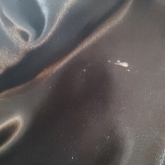 Velvet  Snap Closure Clutch Black - Picture 9 of 11